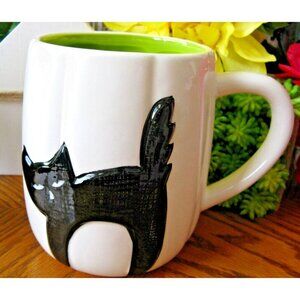 New XL Black Scaredy Cat Glazed Ceramic White & Green Coffee Tea Mug Cup
